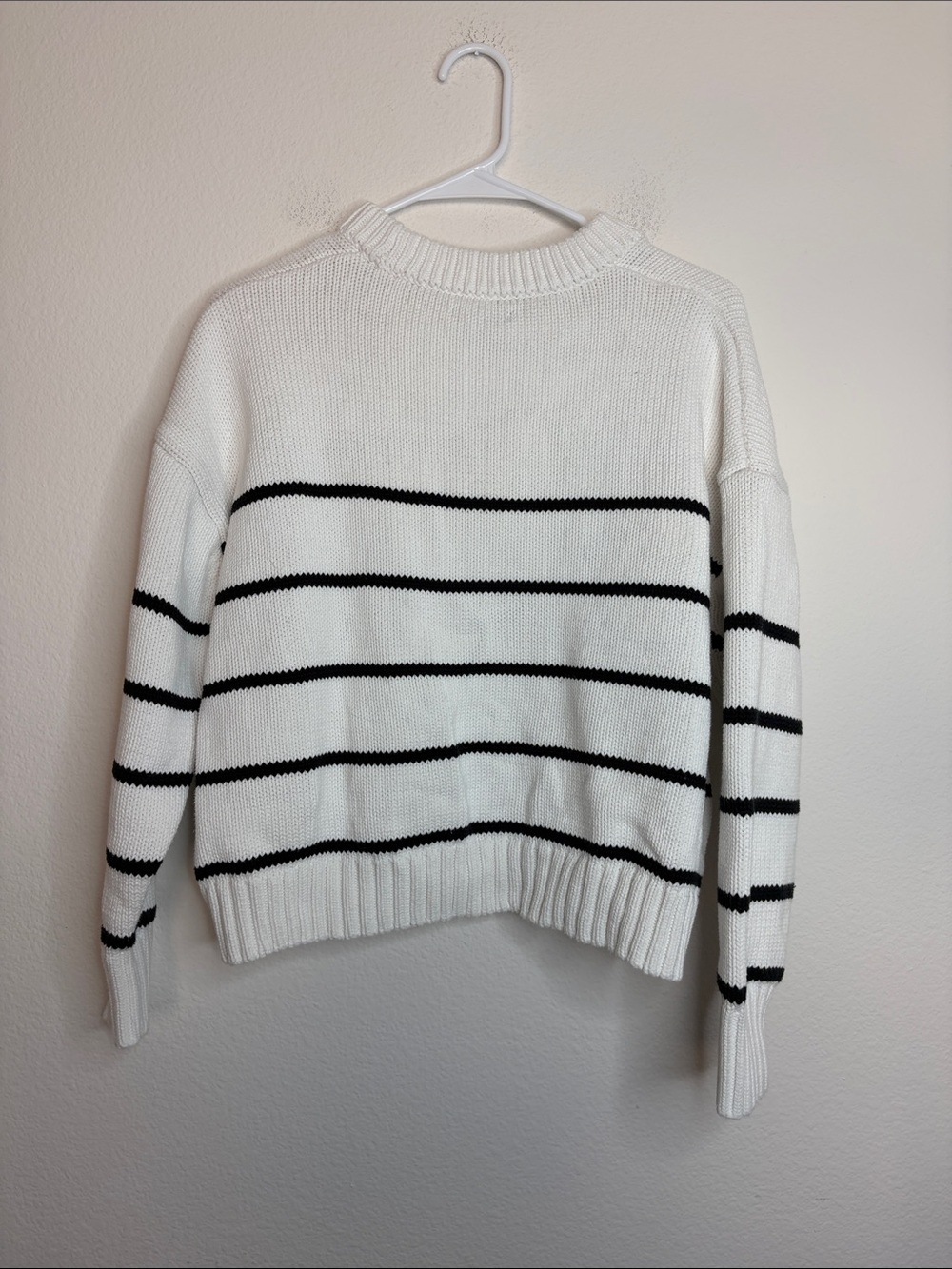 Quince Organic Cotton Striped Crew Sweater Ivory Black M - Picture 6 of 6